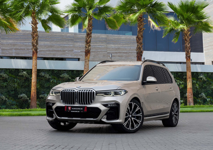 BMW X7 50i M-Kit