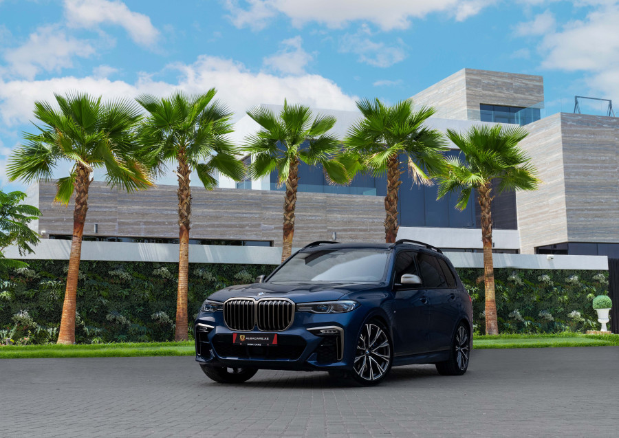 BMW X7 M50i 4.4L V8