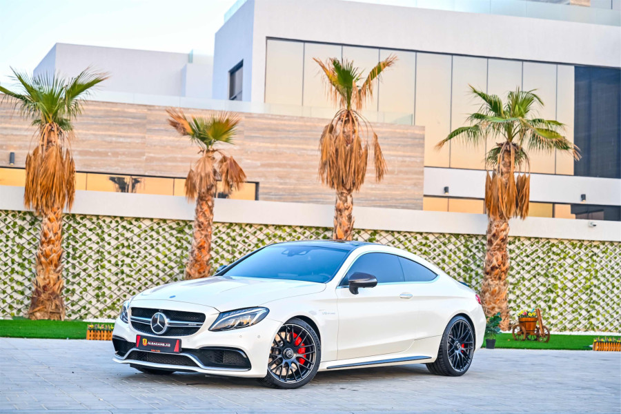 Mercedes-Benz C63 S Coupe