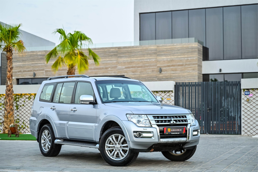 Buy used cars for sale in Dubai UAE