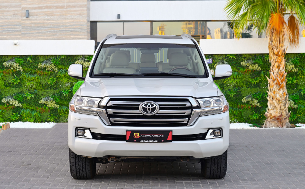 Buy used cars for sale in Dubai UAE