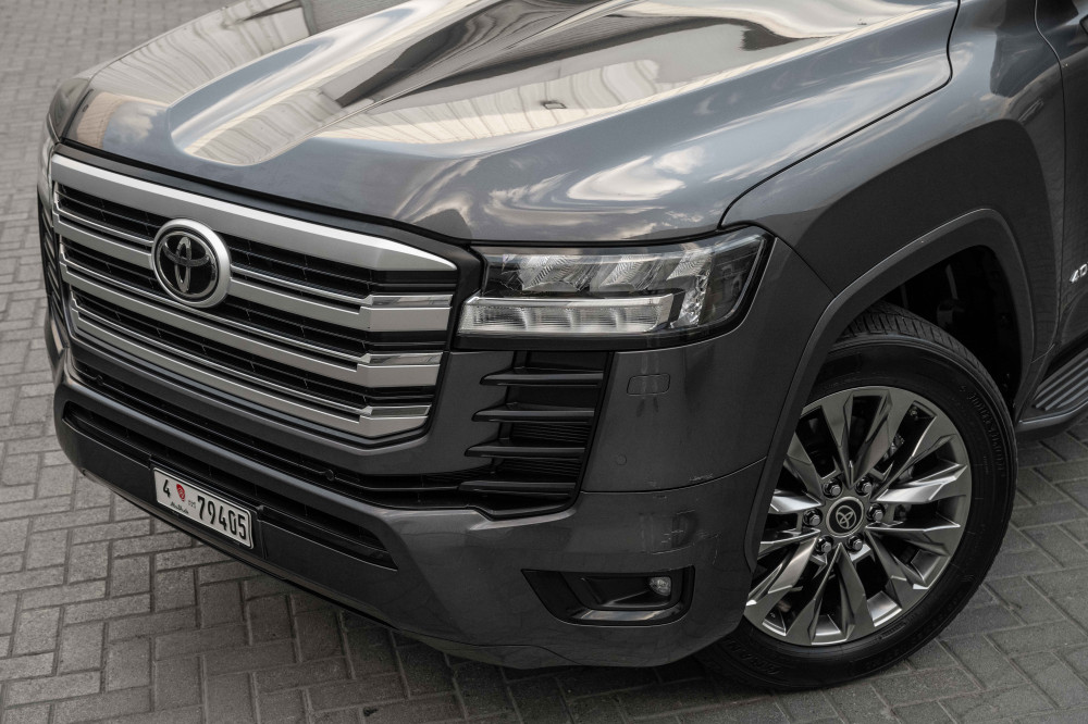 Buy used cars for sale in Dubai UAE