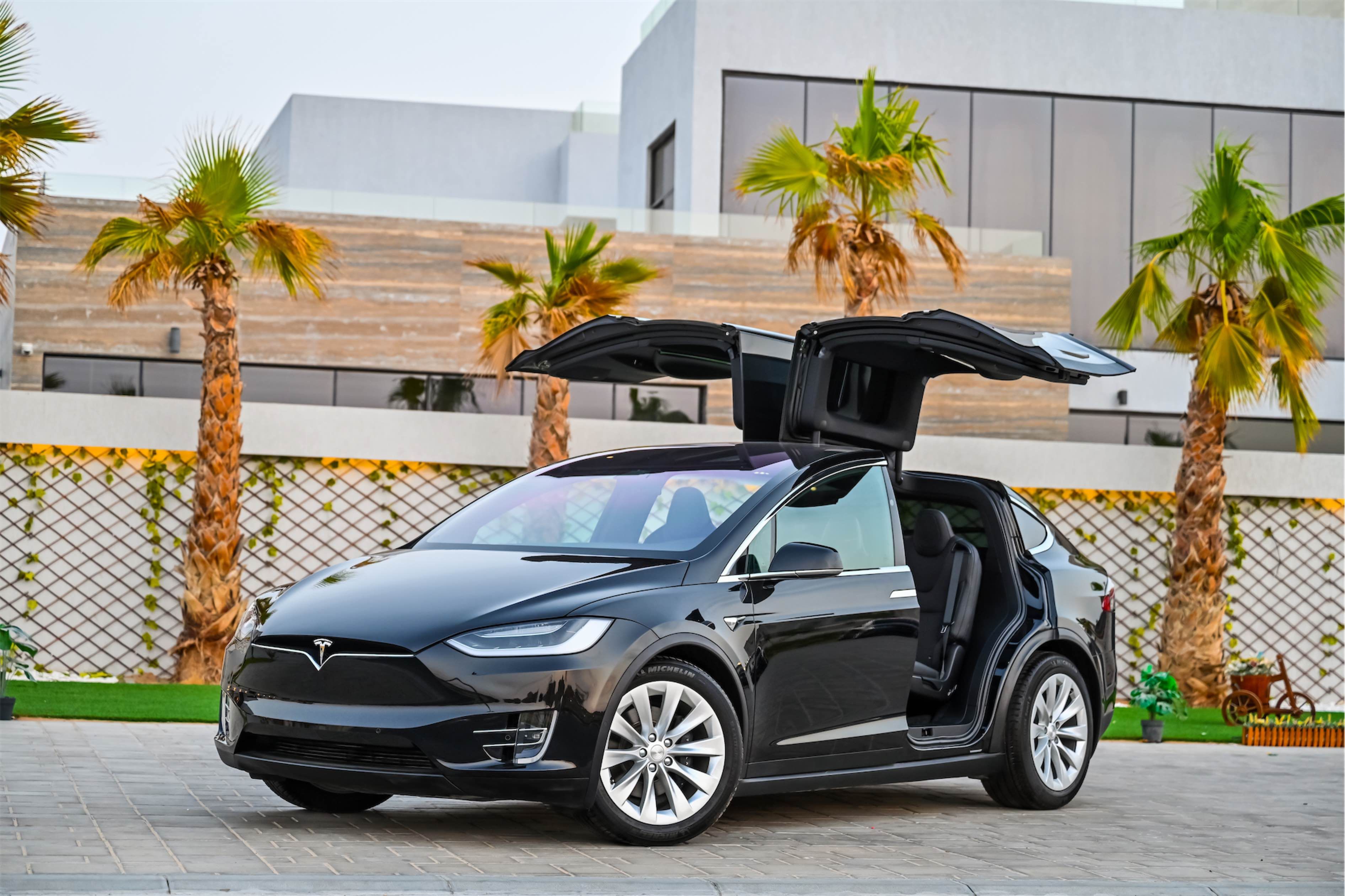 BRAND NEW Tesla Model X for Sale in Dubai ALBA Cars