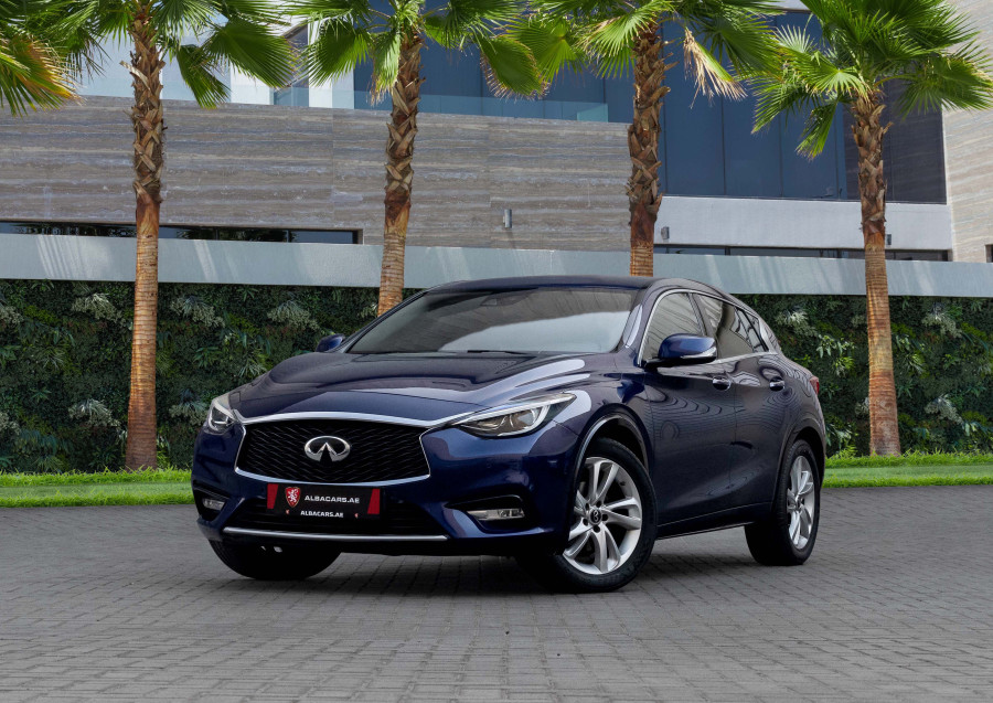 Infiniti Q30